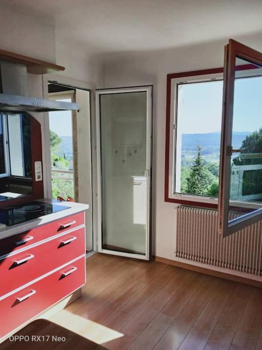 Appartement Au Coeur Du Village De Callian Экстерьер фото